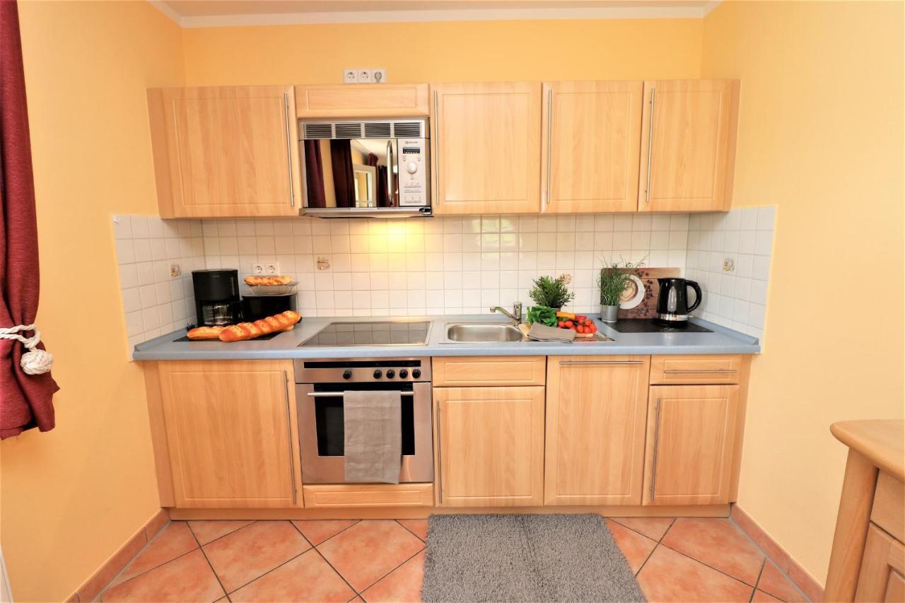 Ferienwohnung Achtern Hafen App 01 Wustrow  Exterior foto