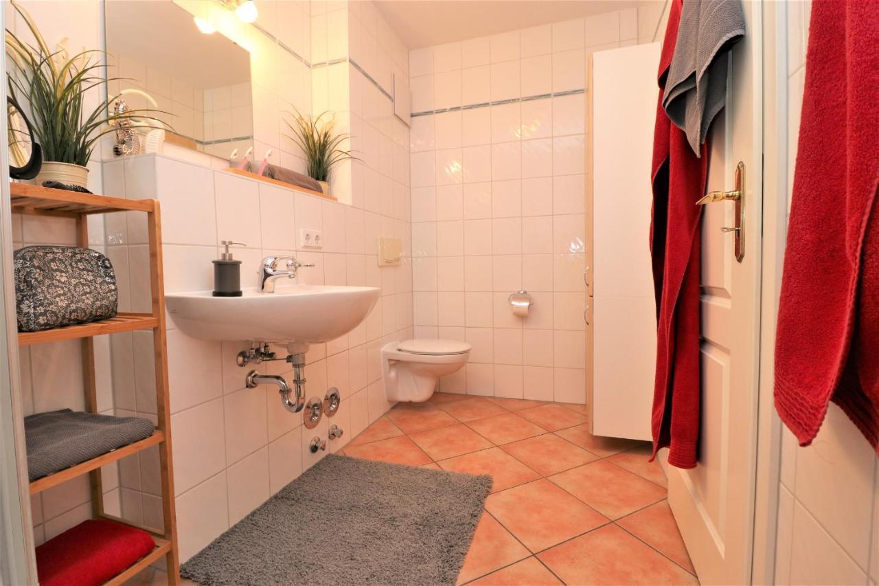 Ferienwohnung Achtern Hafen App 01 Wustrow  Exterior foto